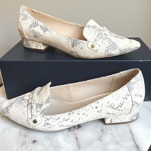 Cole Haan Mabel Skimmer. Women’s size 9